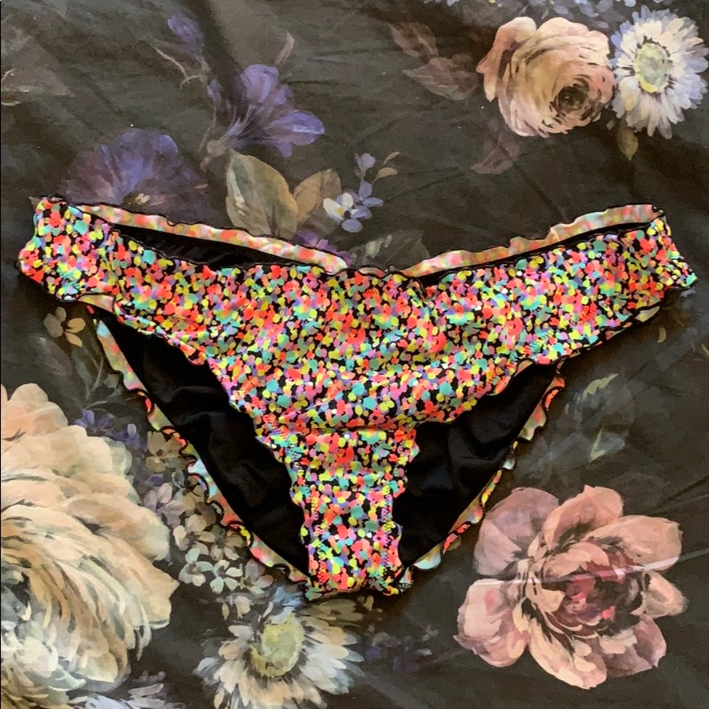 VS Neon Metallic Ruffle Bikini Bottoms w Ruching